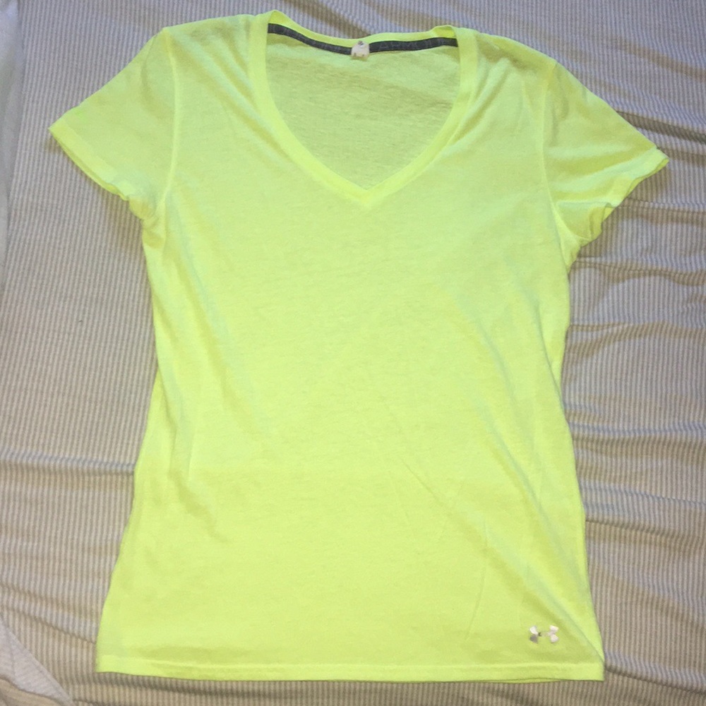 Under Armour T-shirt